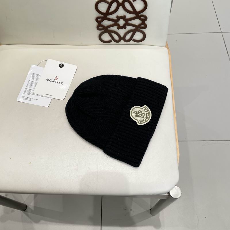 Moncler hat (309)