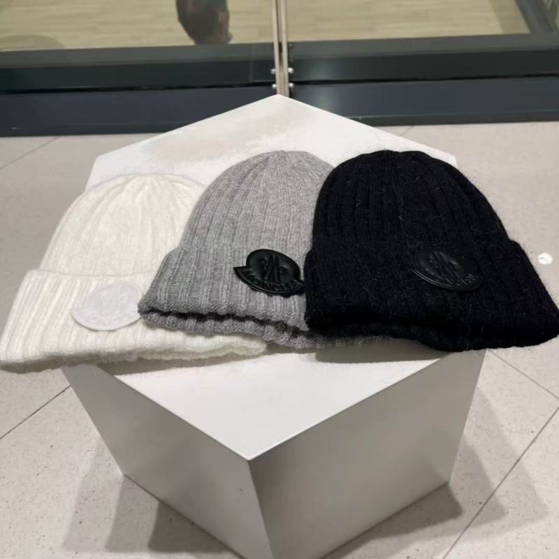 Moncler hat (659)