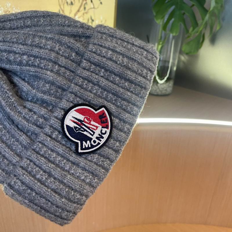 Moncler hat (788)