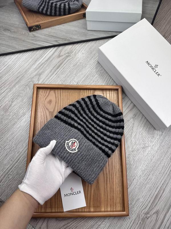 Moncler hat dx (1022)