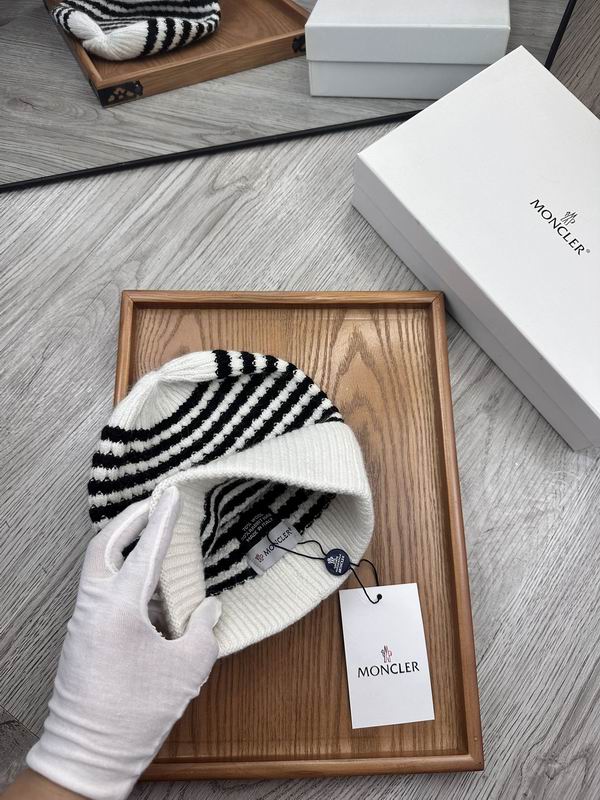 Moncler hat dx (1038)
