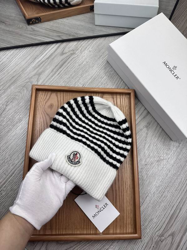 Moncler hat dx (1040)