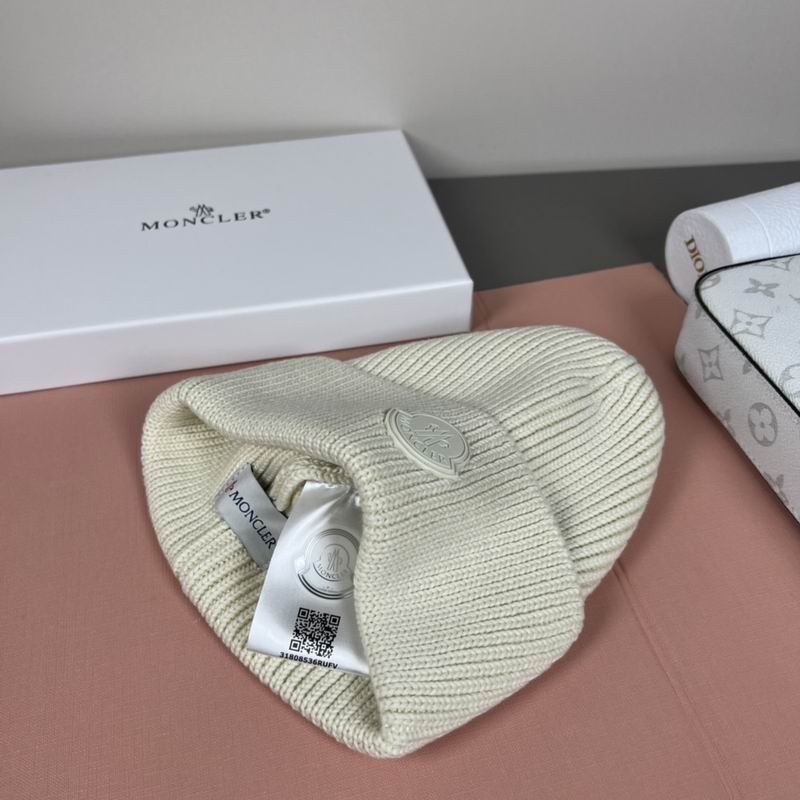 Moncler hat dx (1758)