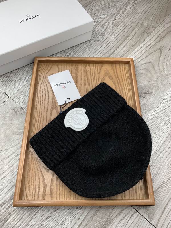 Moncler hat dx (679)
