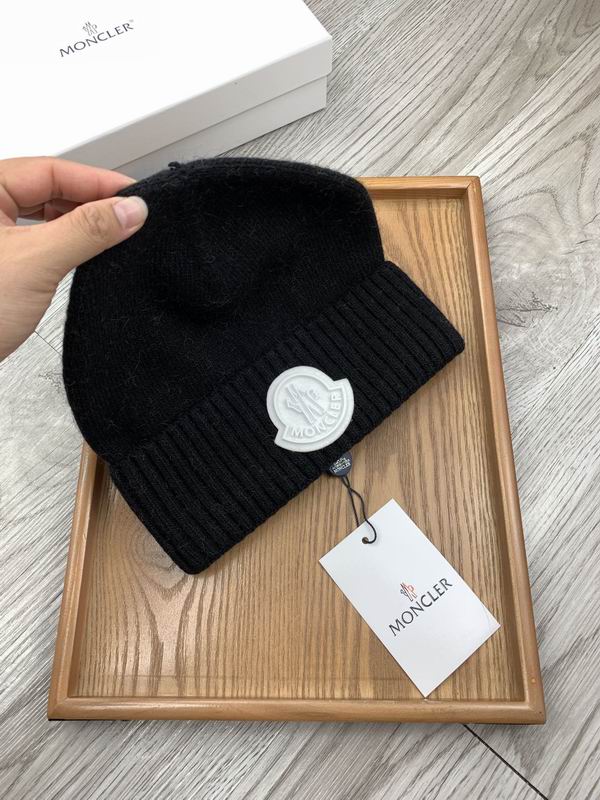 Moncler hat dx (682)