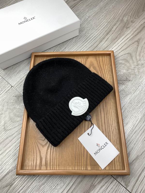 Moncler hat dx (683)