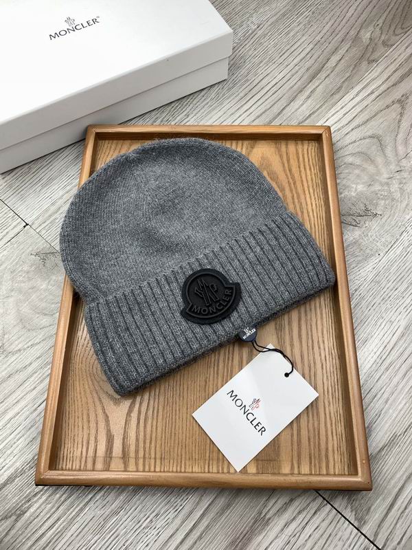 Moncler hat dx (692)