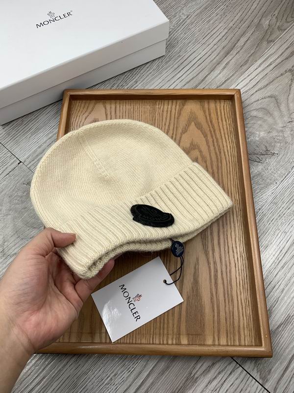 Moncler hat dx (698)