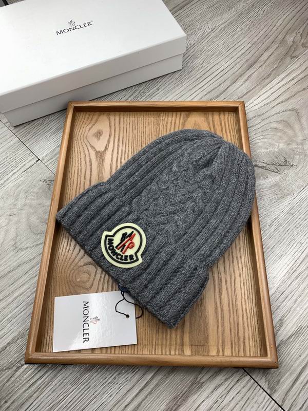 Moncler hat dx (738)