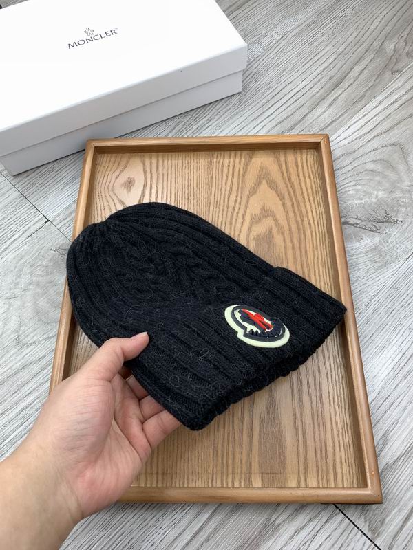 Moncler hat dx (745)
