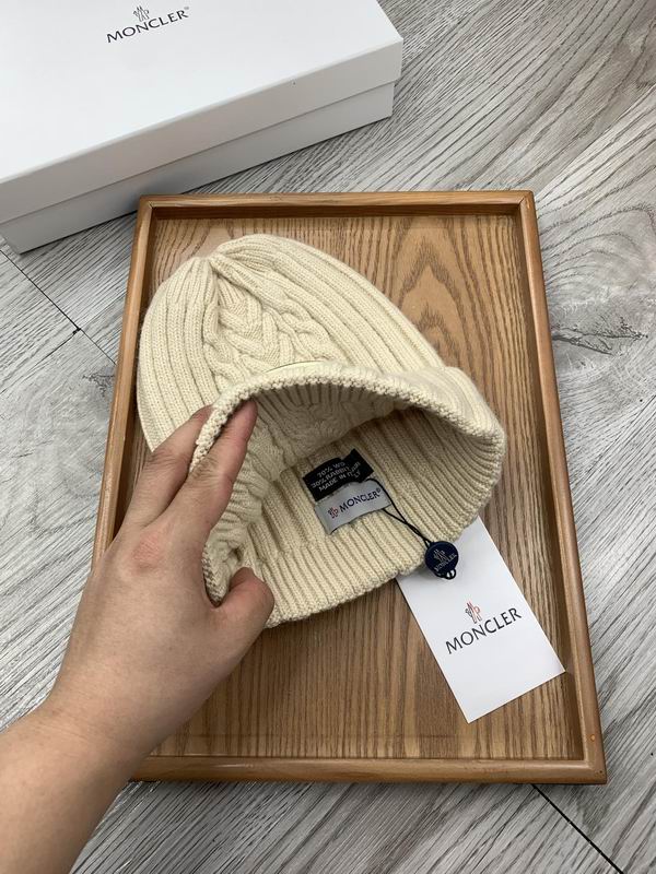 Moncler hat dx (760)