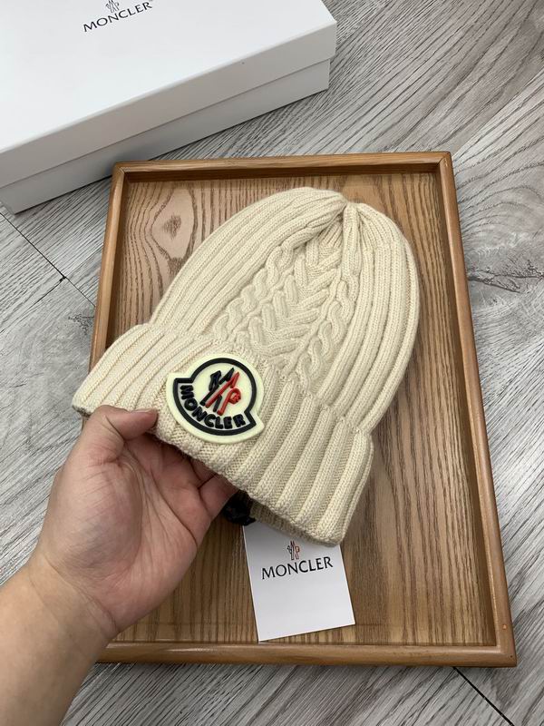 Moncler hat dx (762)