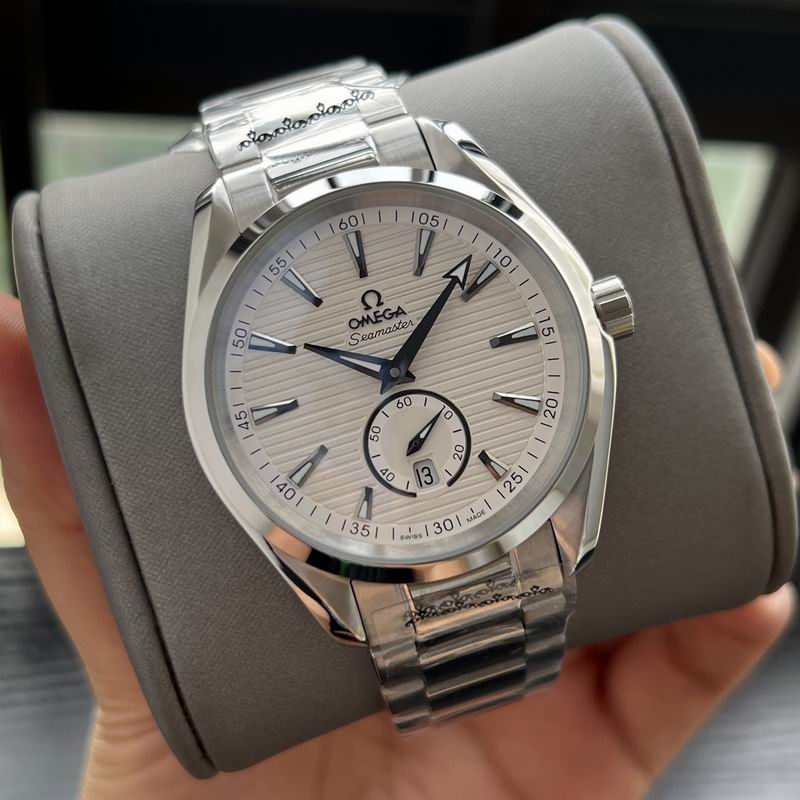 Omega 41mm 43-Aqua Terra (6)