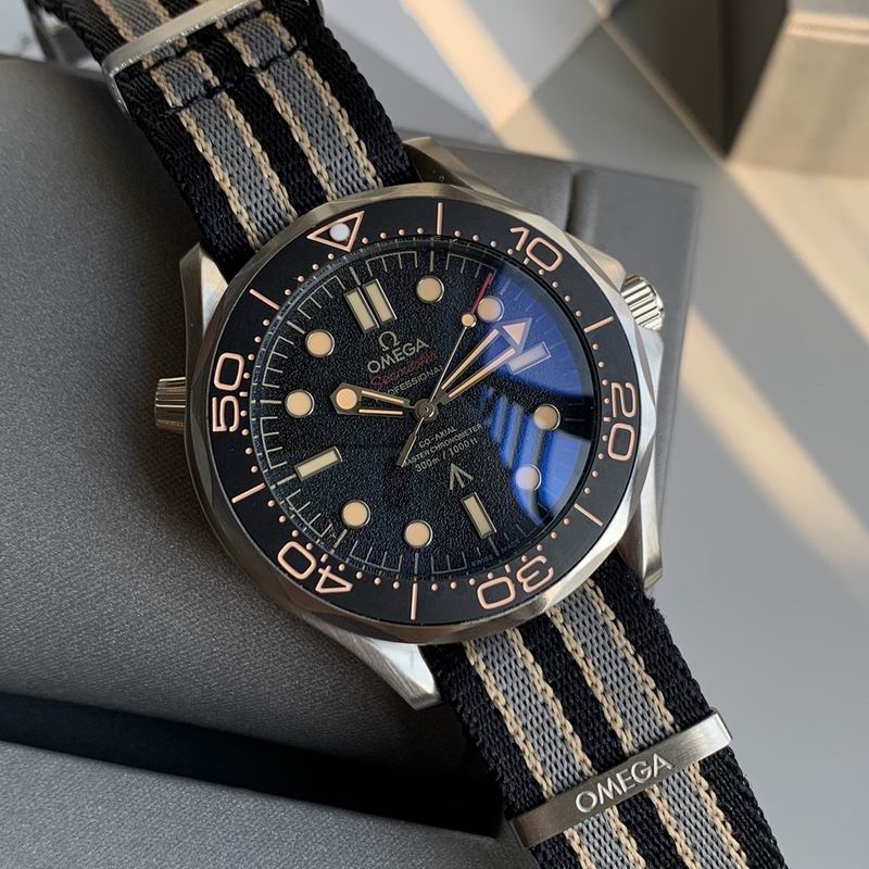 Omega 42mm 05-Seamaster (8)