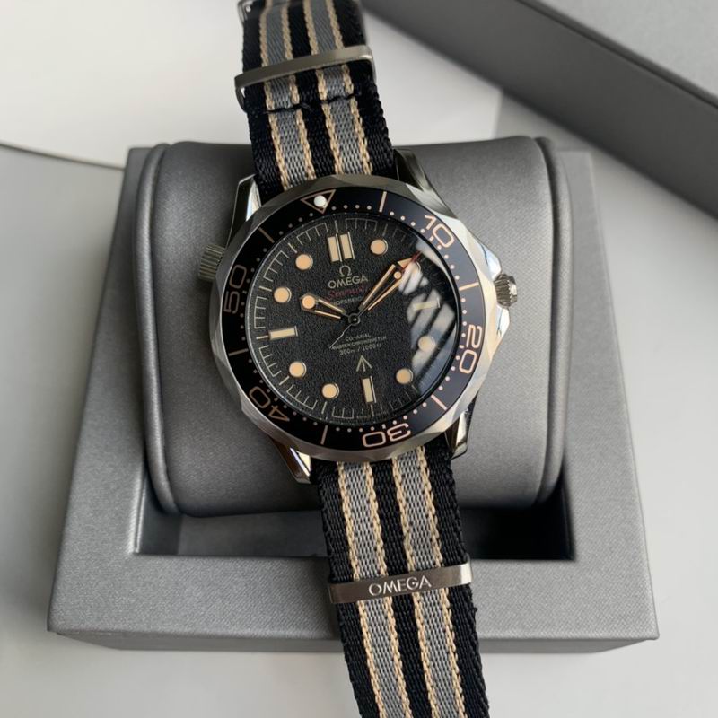 Omega 42mm 12-Seamaster (7)