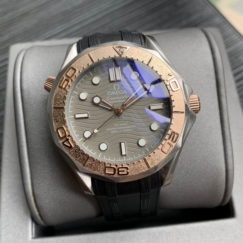 Omega 42mm 15-Seamaster (9)