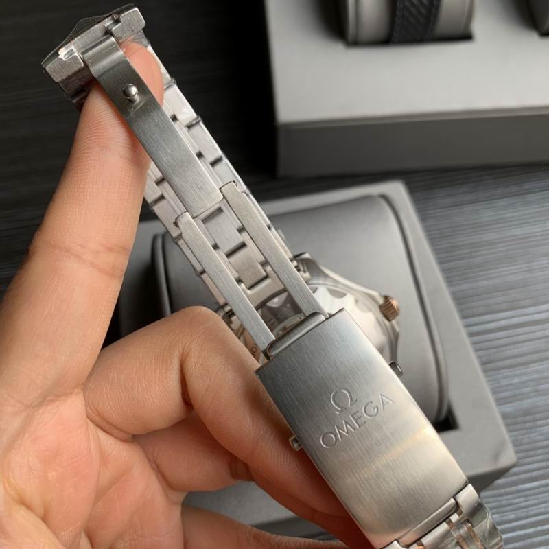 Omega 42mm 16-Seamaster (1)