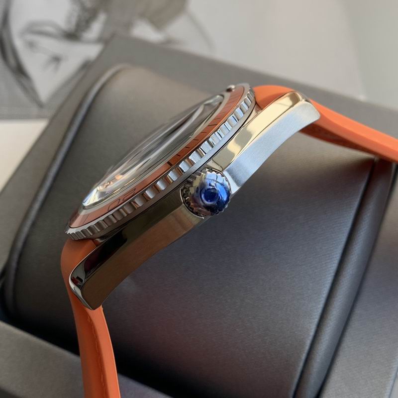 Omega 44mm 03-Seamaster (1)