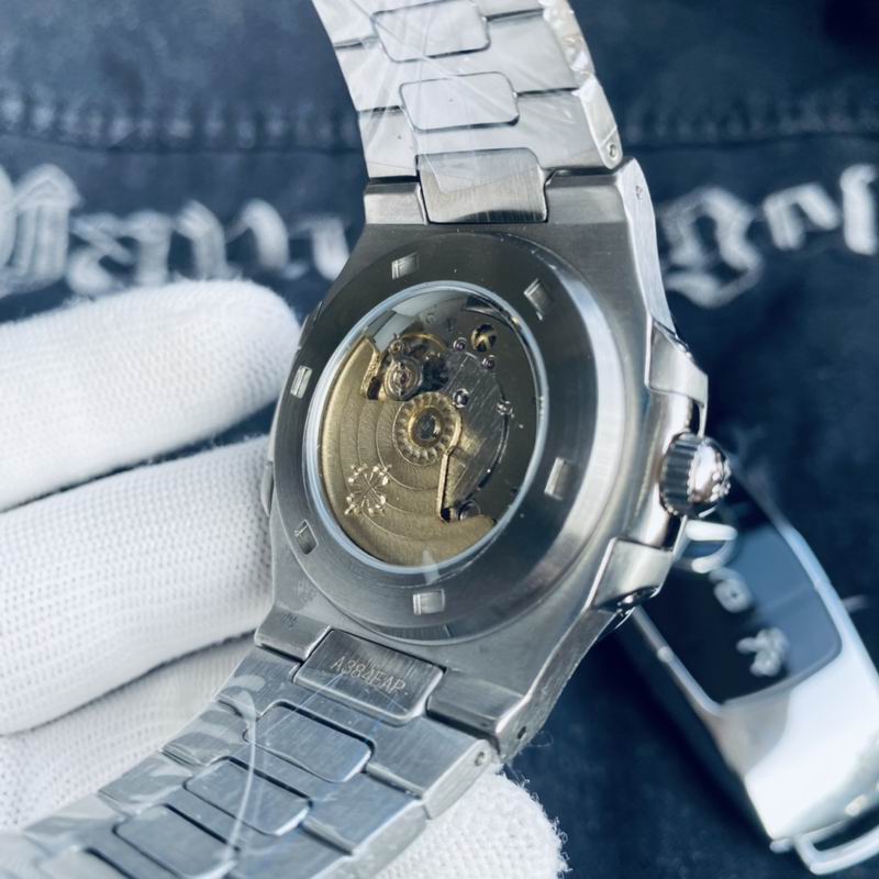 Patek Philippe 40mm 17 (1)