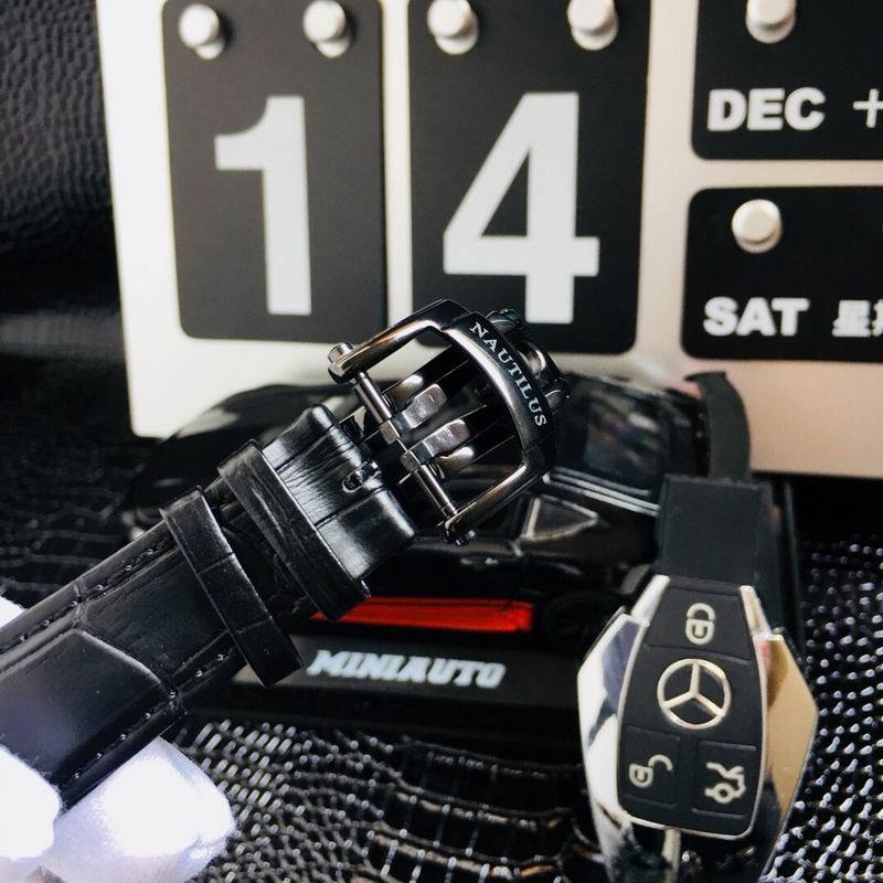 Patek Philippe 42mm 04 (1)