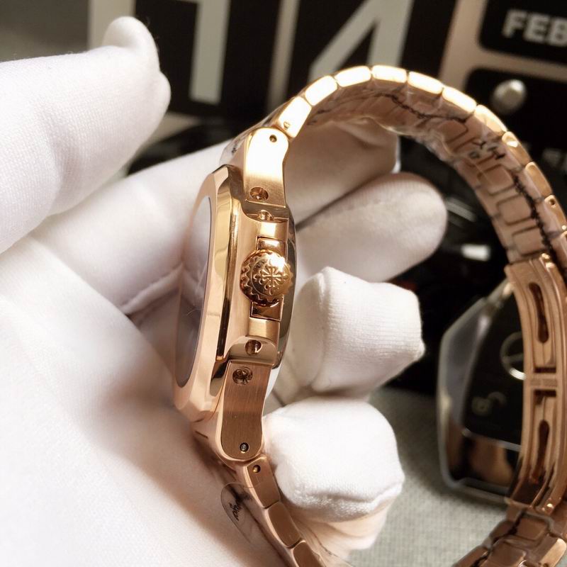 Patek Philippe 42mm 06 (2)