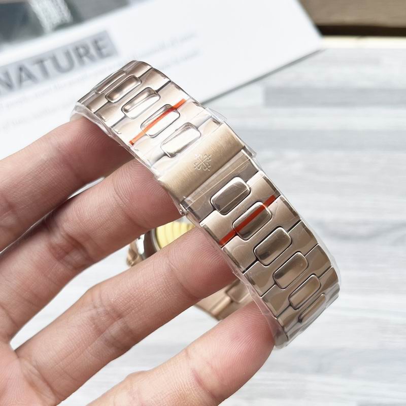 Patek Philippe 42mm 25 (3)