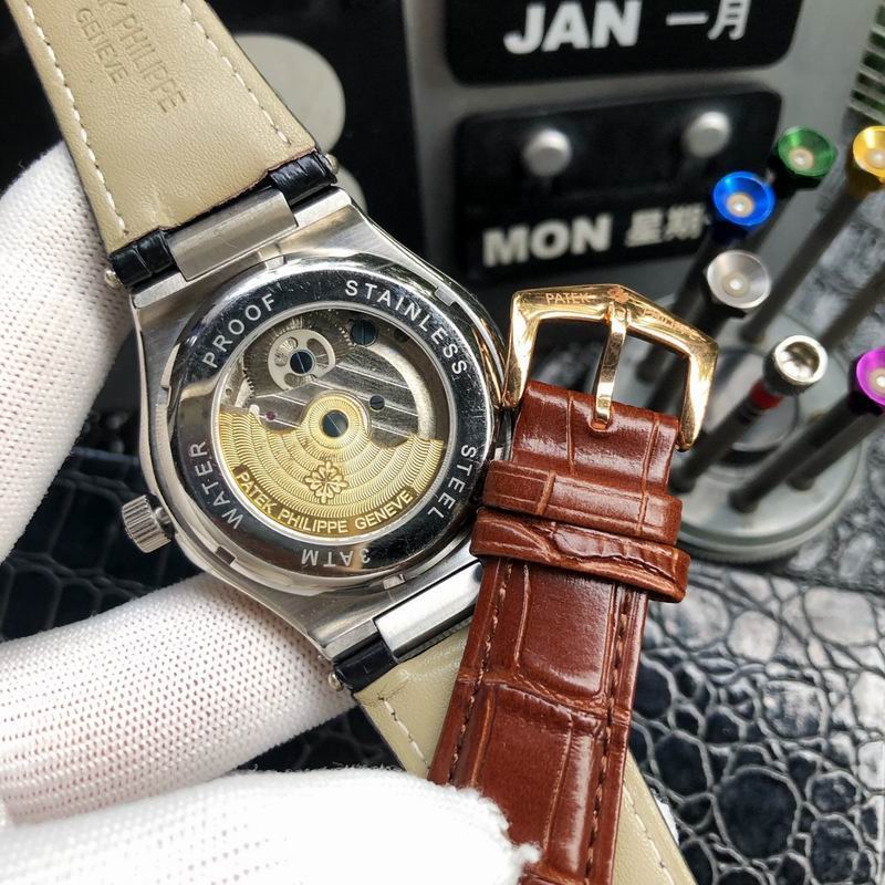 Patek Philippe 42mm 70 (5)
