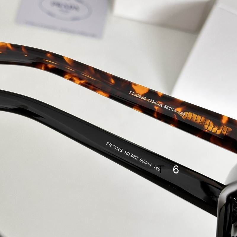 Prada C02S 56 14-140 e07