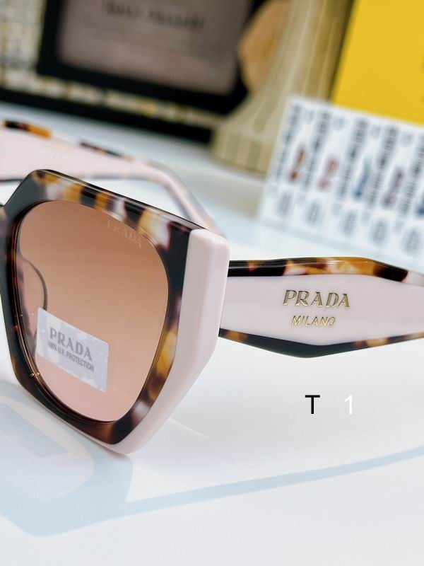 Prada R15W 54 17-140 a07