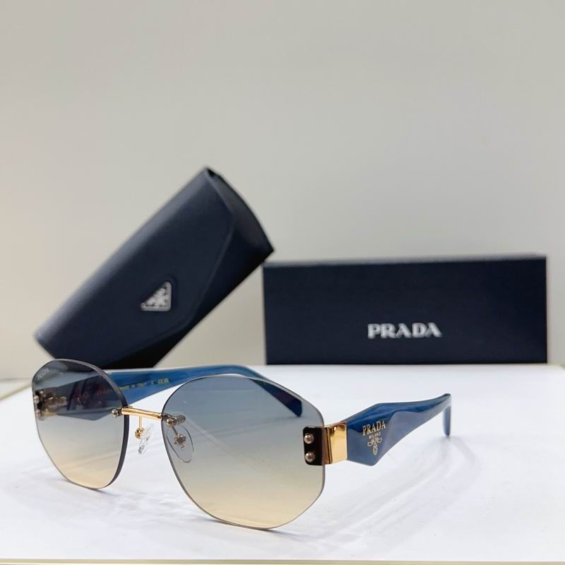 Prada 8GSL28255 62 18 145 G06