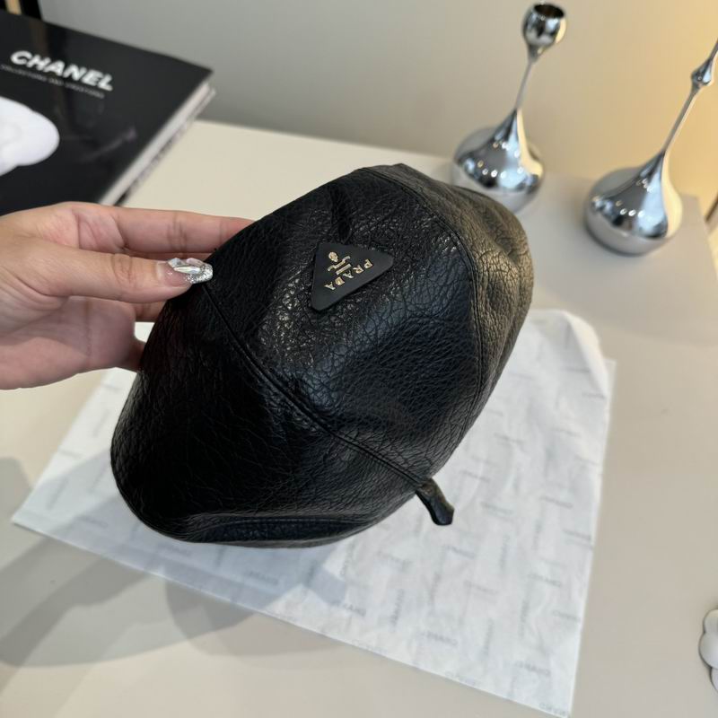 Prada Beret (181)