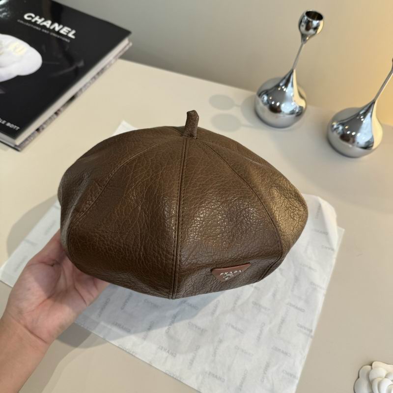 Prada Beret (187)