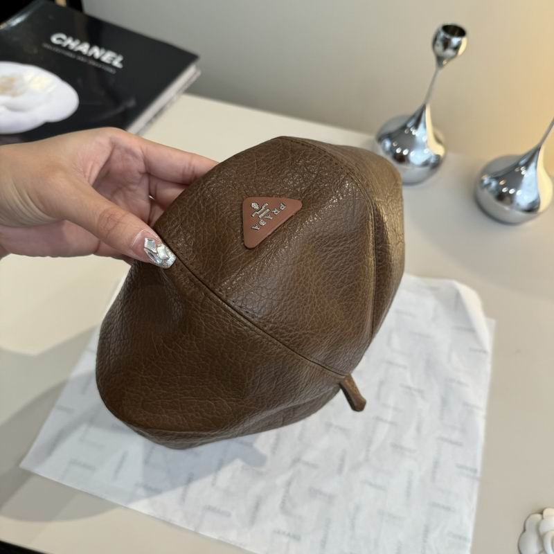 Prada Beret (189)