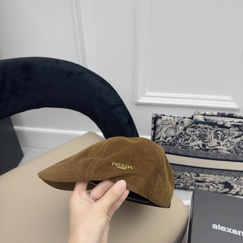 Prada Beret (500)