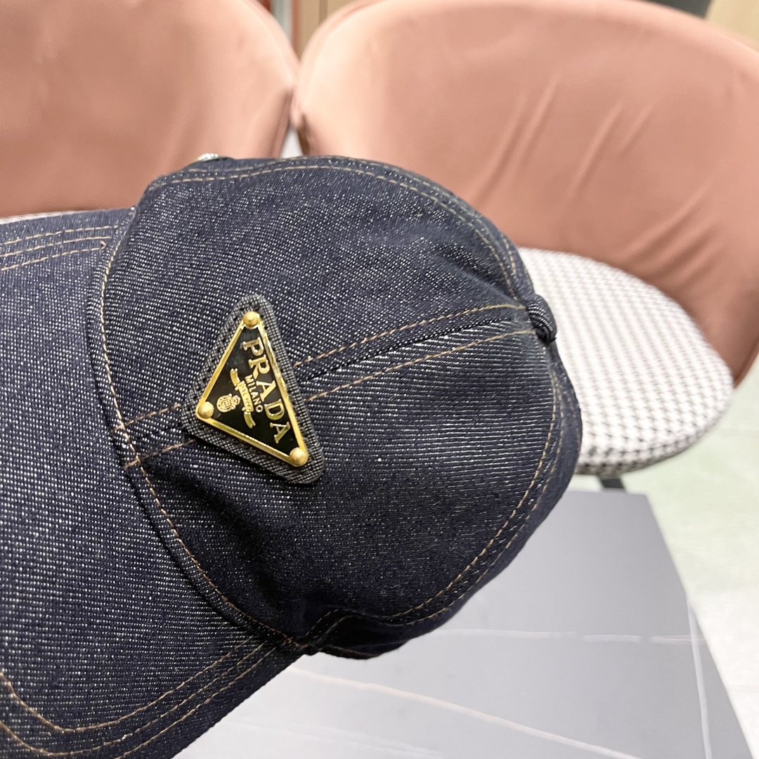 Prada Cap (48)