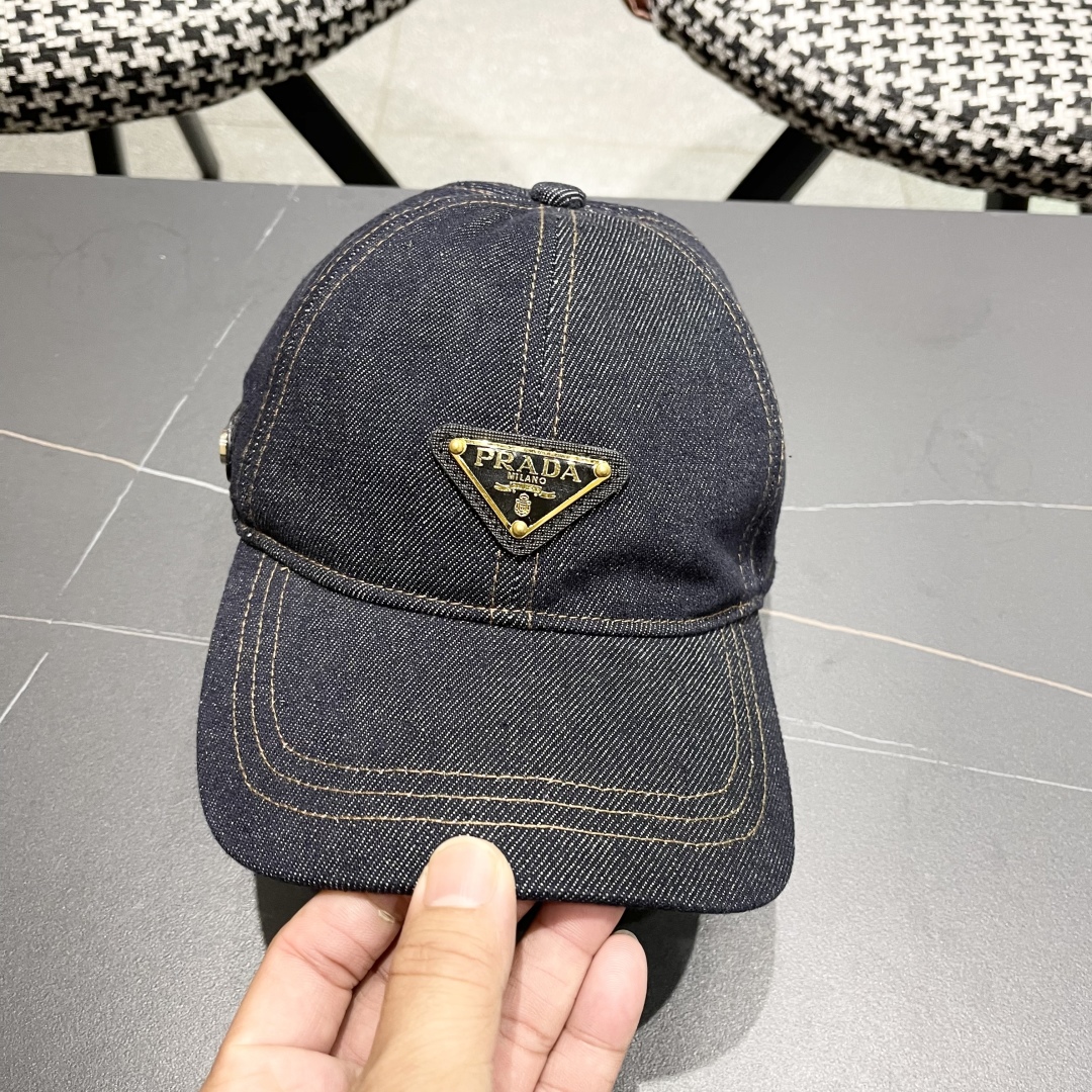 Prada Cap (50)
