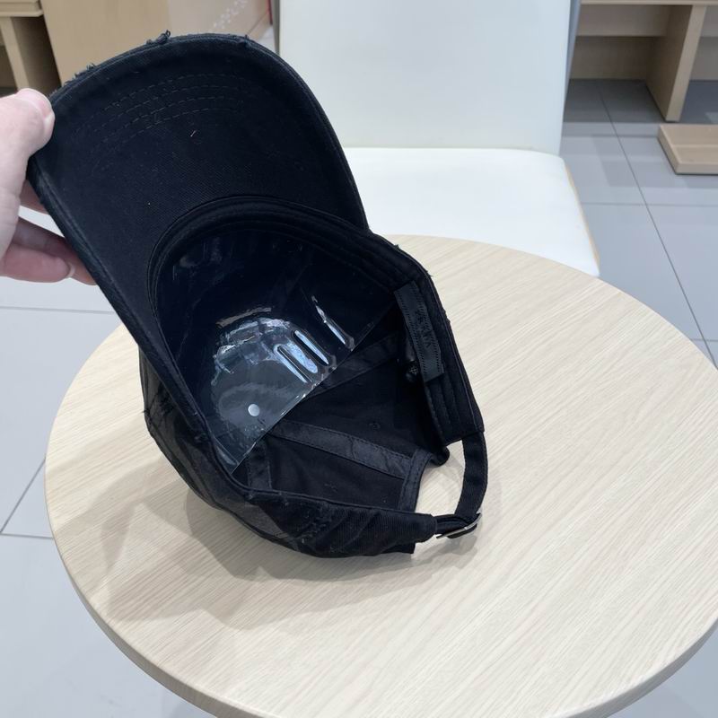 Prada Cap (754)