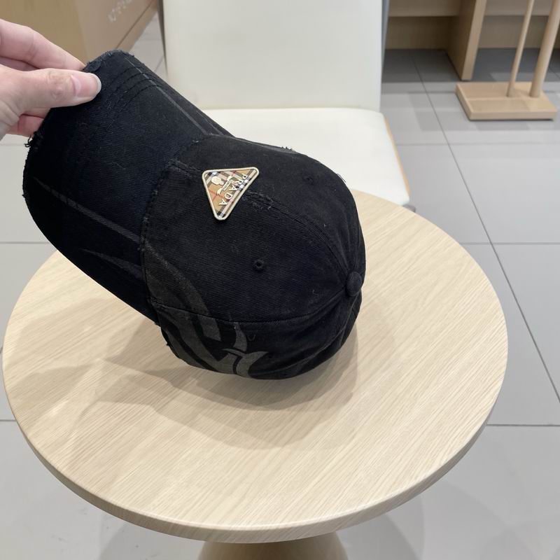 Prada Cap (756)