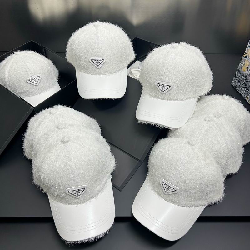 Prada Cap dx (140)