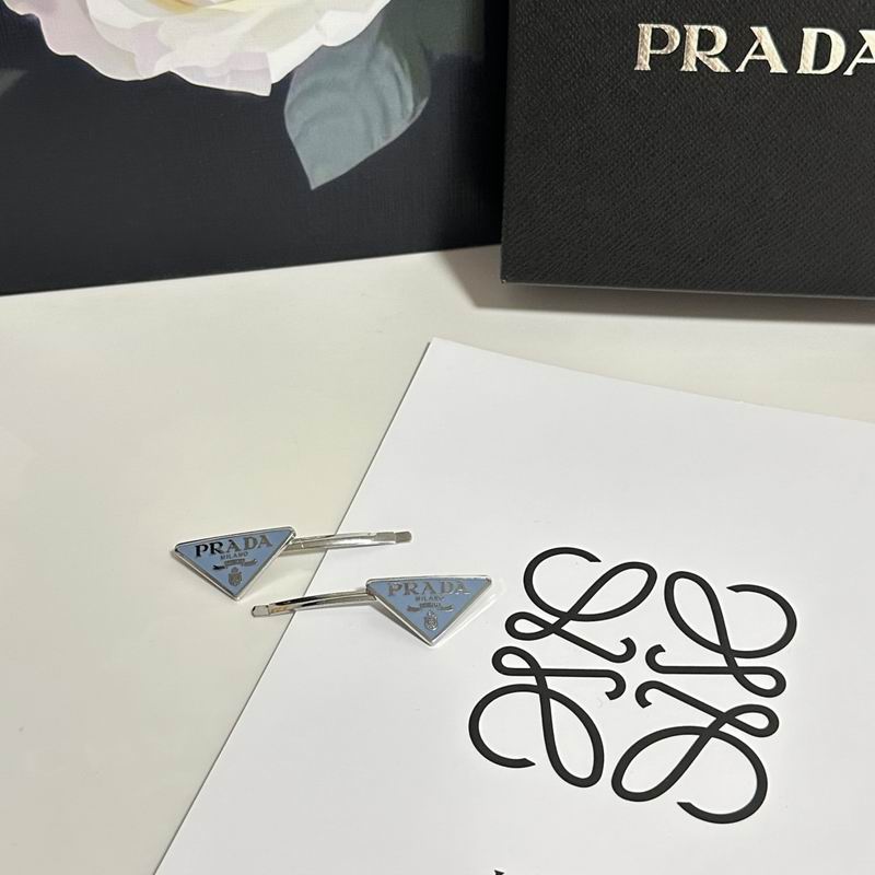 Prada Hairpin (13)