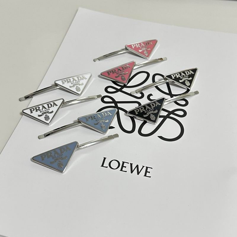 Prada Hairpin (7)