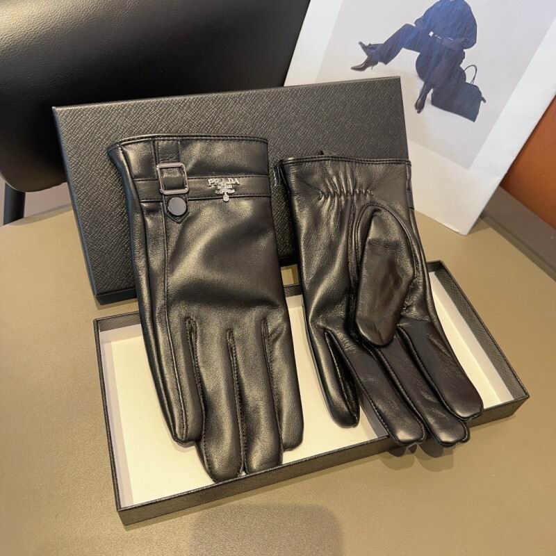 Prada Man Gloves hm (101)