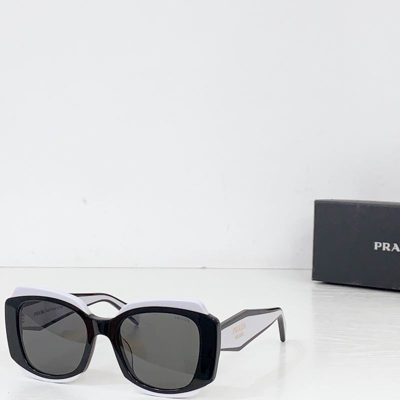 Prada SPR6Y 51 21-145 B07