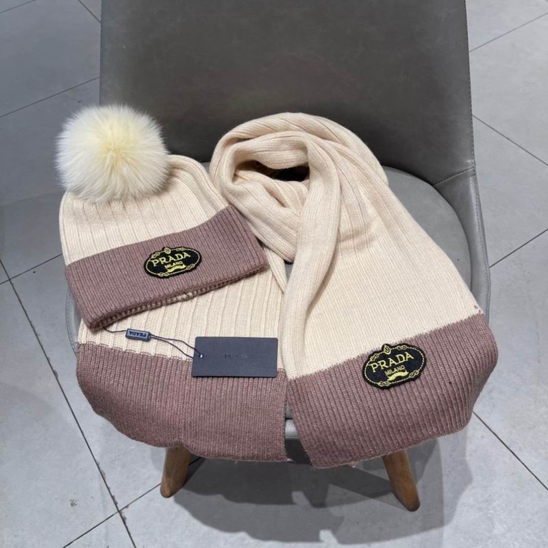 Prada Scarf hat (156)