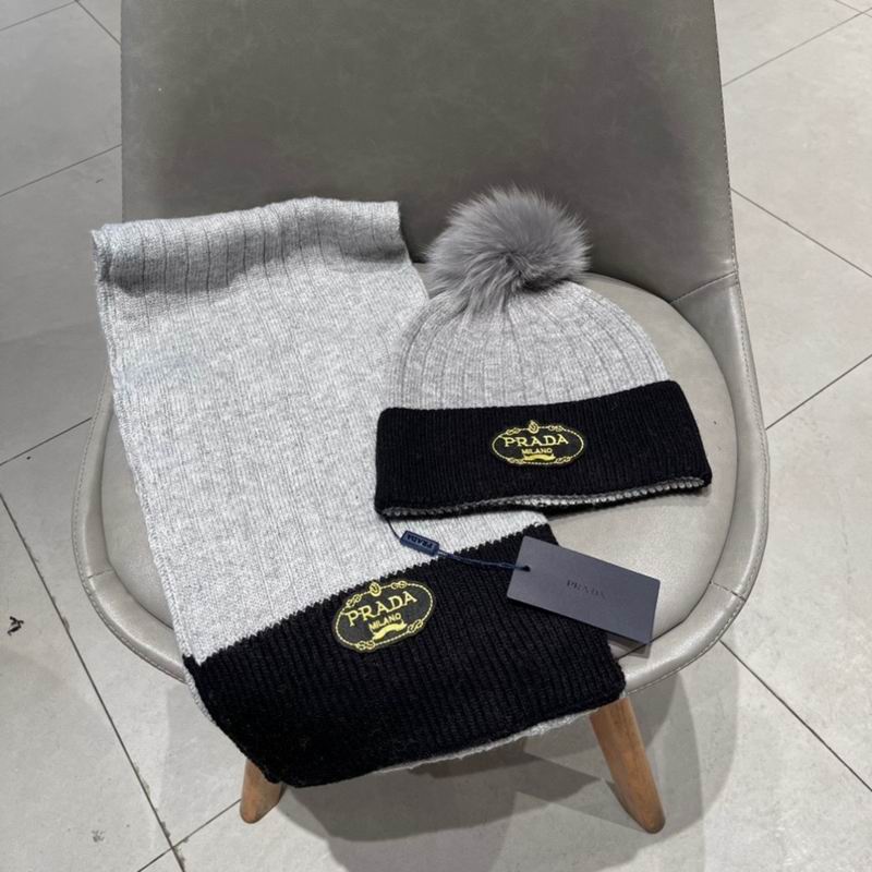 Prada Scarf hat (177)