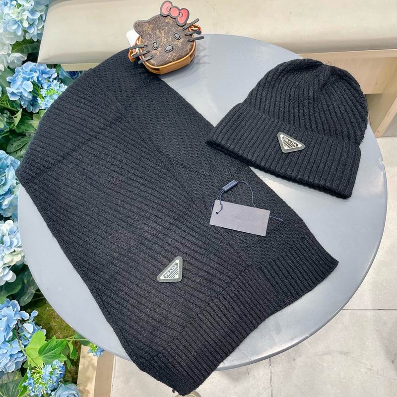Prada Scarf hat (208)