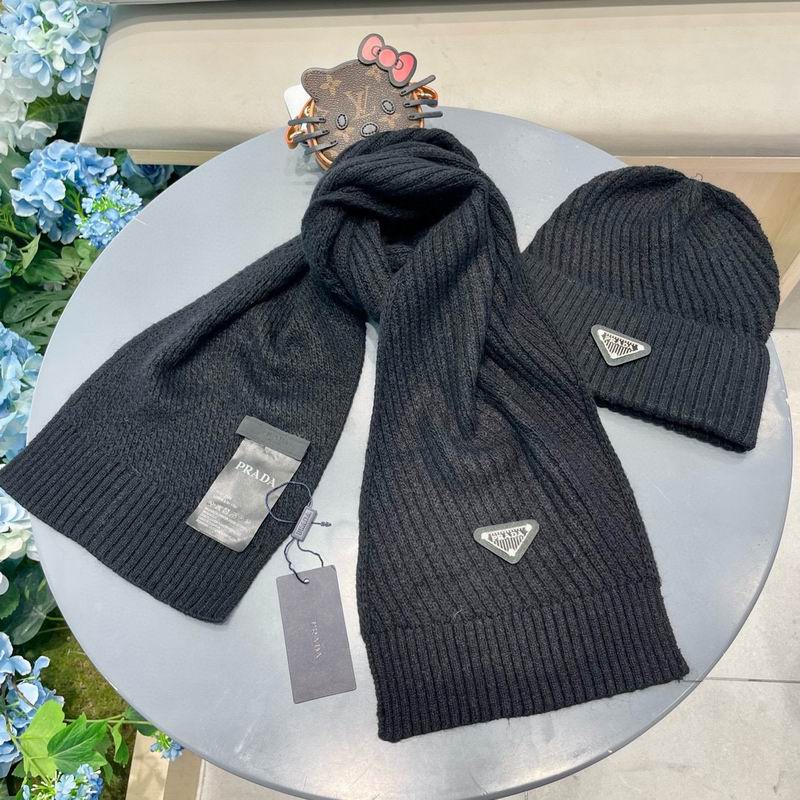 Prada Scarf hat (209)