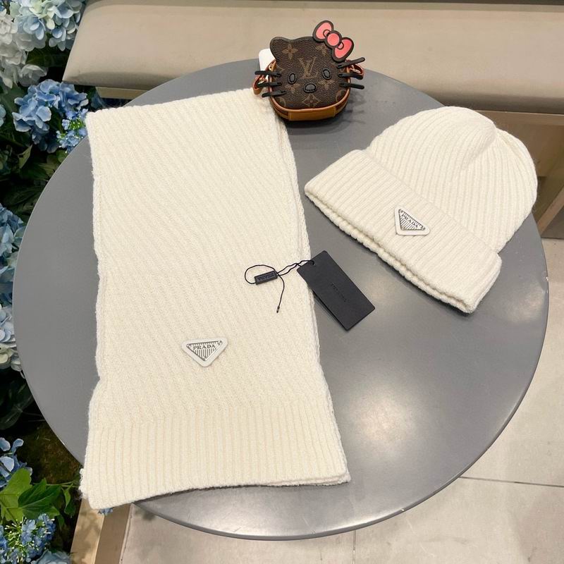 Prada Scarf hat (216)