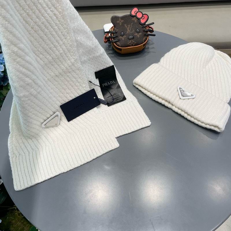 Prada Scarf hat (217)