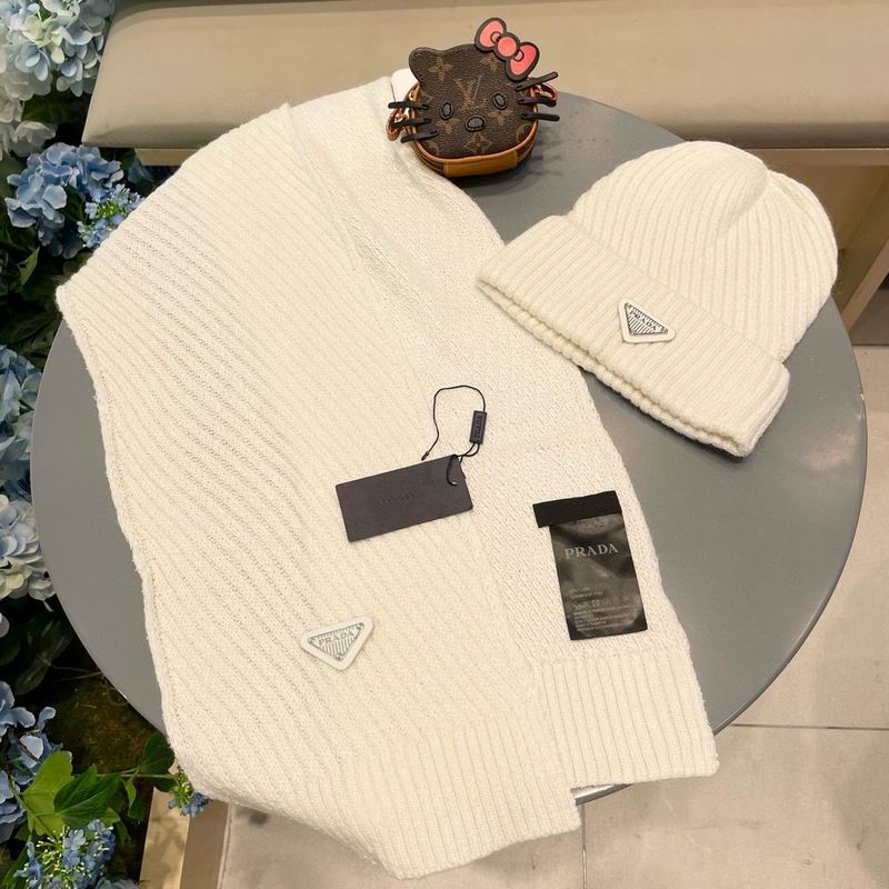 Prada Scarf hat (218)